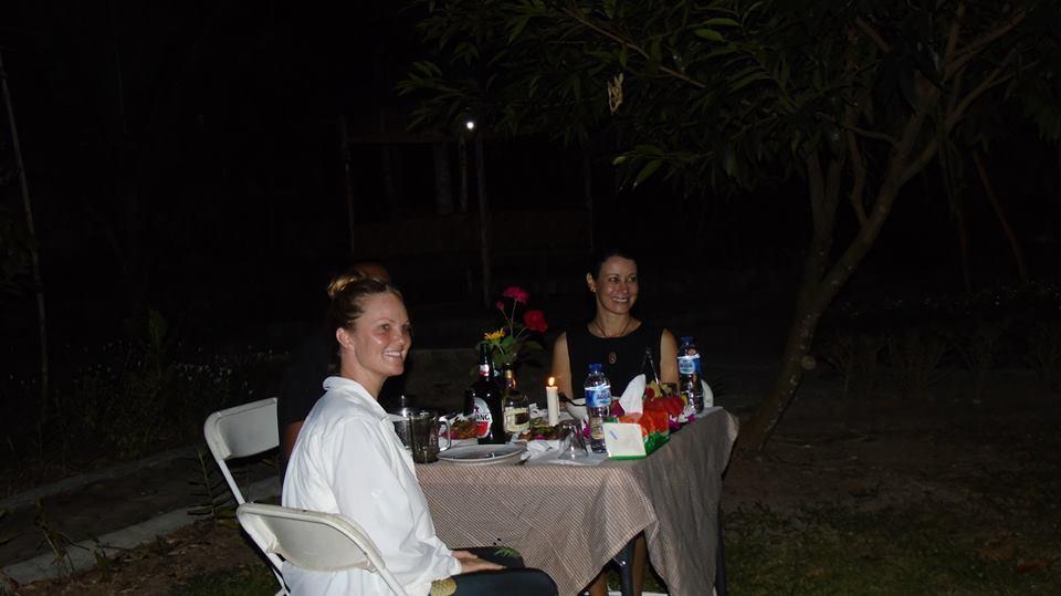 فندق Timbanglawangفي  Orchid Bungalow & Restaurant المظهر الخارجي الصورة